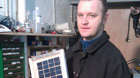 Mark Kragh explains how to build a mini solar power station